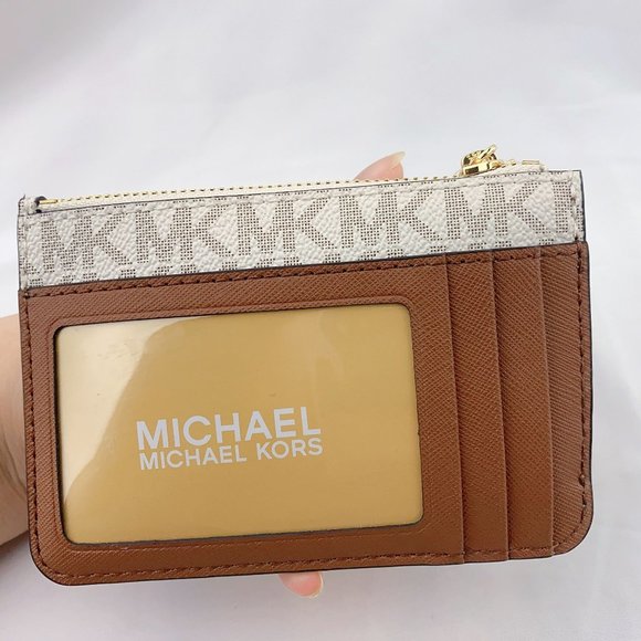 MK JST Coin Key Chain Card Holder Wallet Vanilla - Picture 2 of 4